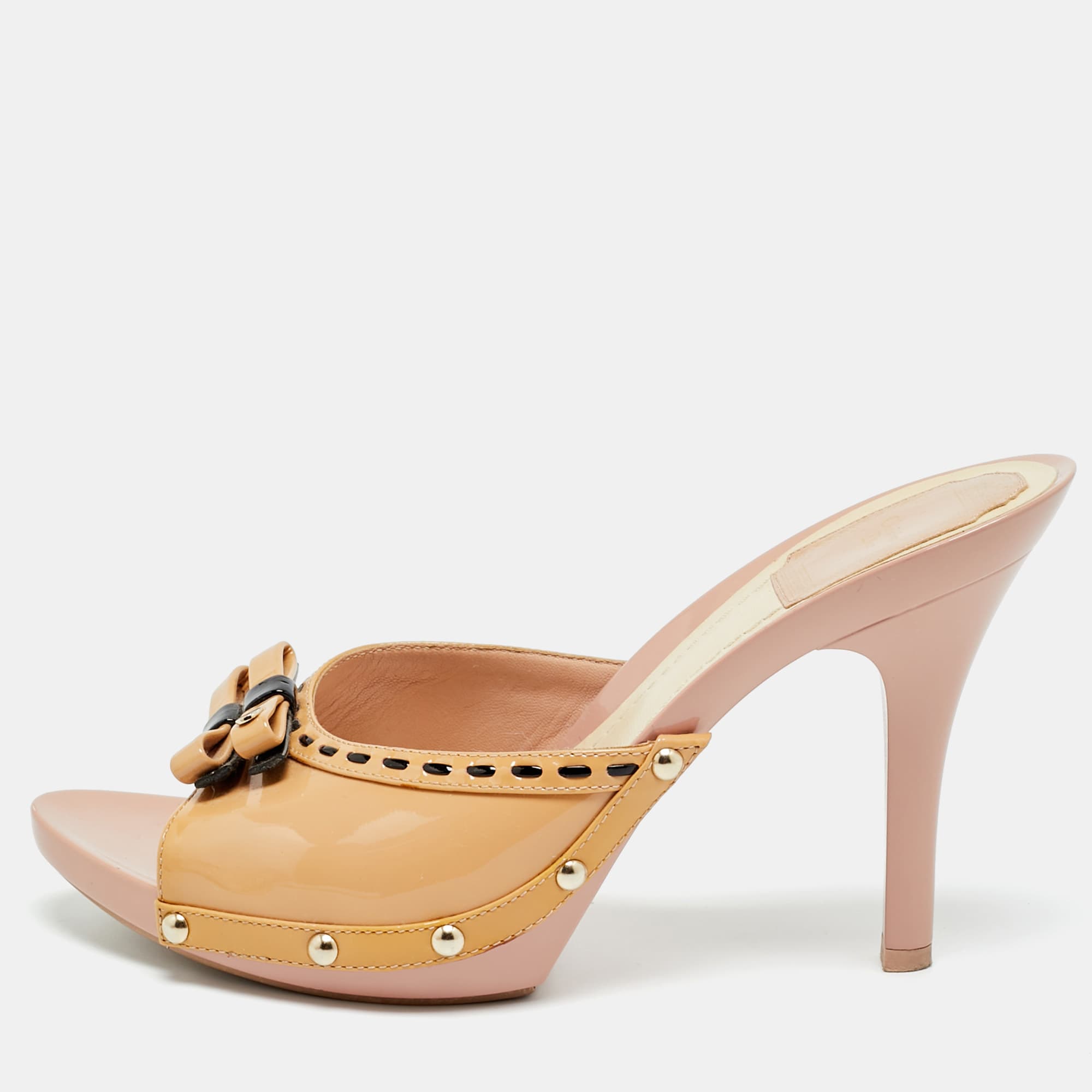 Dior Beige Patent Leather Idyll Studded Slide Sandals Size 38.5
