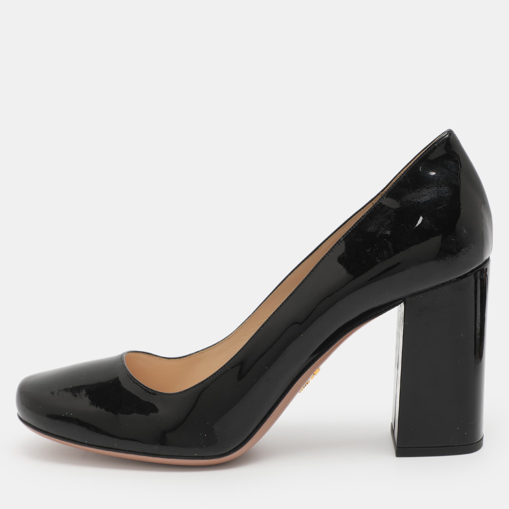 Prada Size 38 Black Patent Leather Pumps
