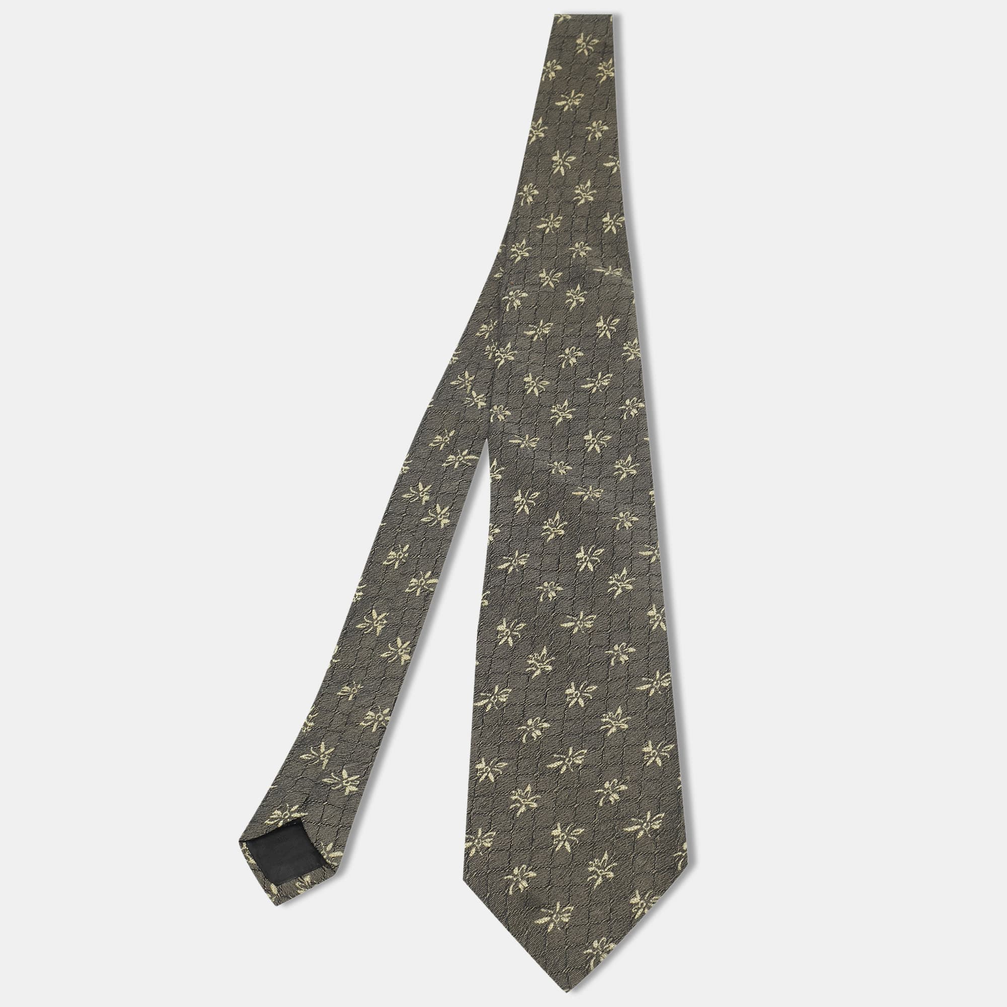 Boss By Hugo Boss Green Jacquard Silk Traditional Tie