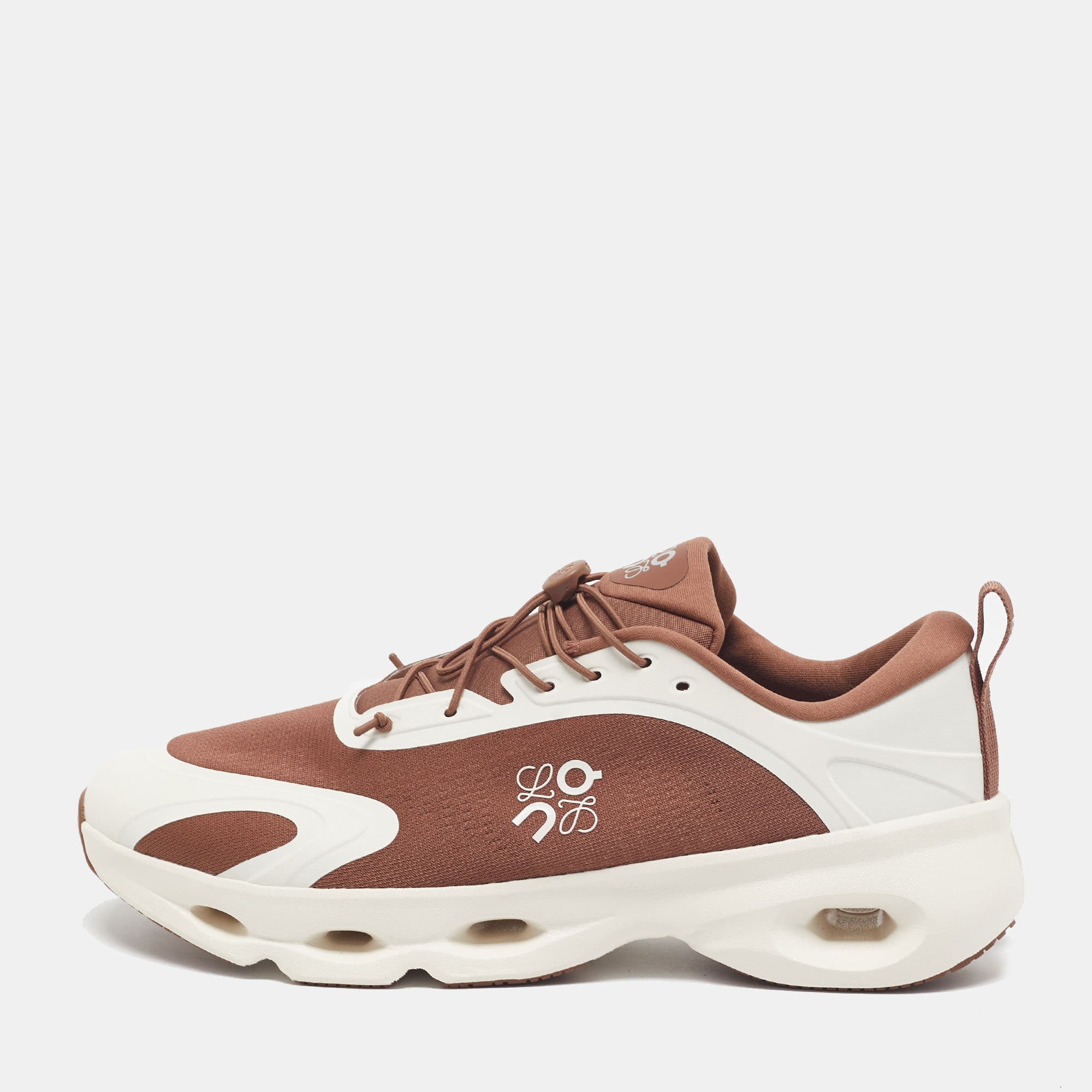Loewe x On Running Cloudsolo Size 44 Brown/White Fabric Low Top Sneakers