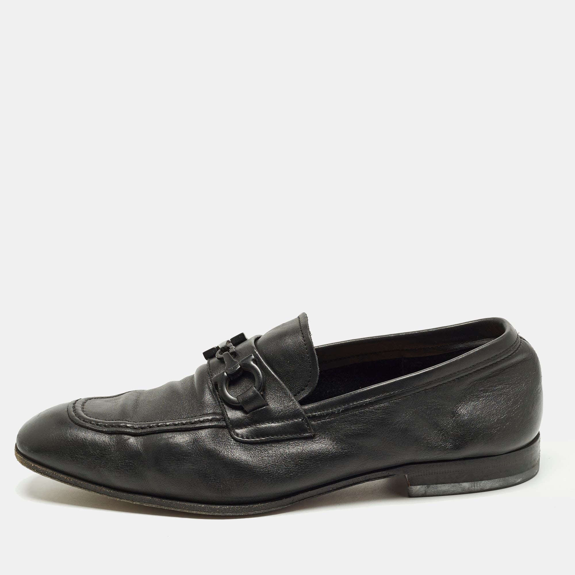 Salvatore Ferragamo Gancini Size 40.5 Black Leather Loafers