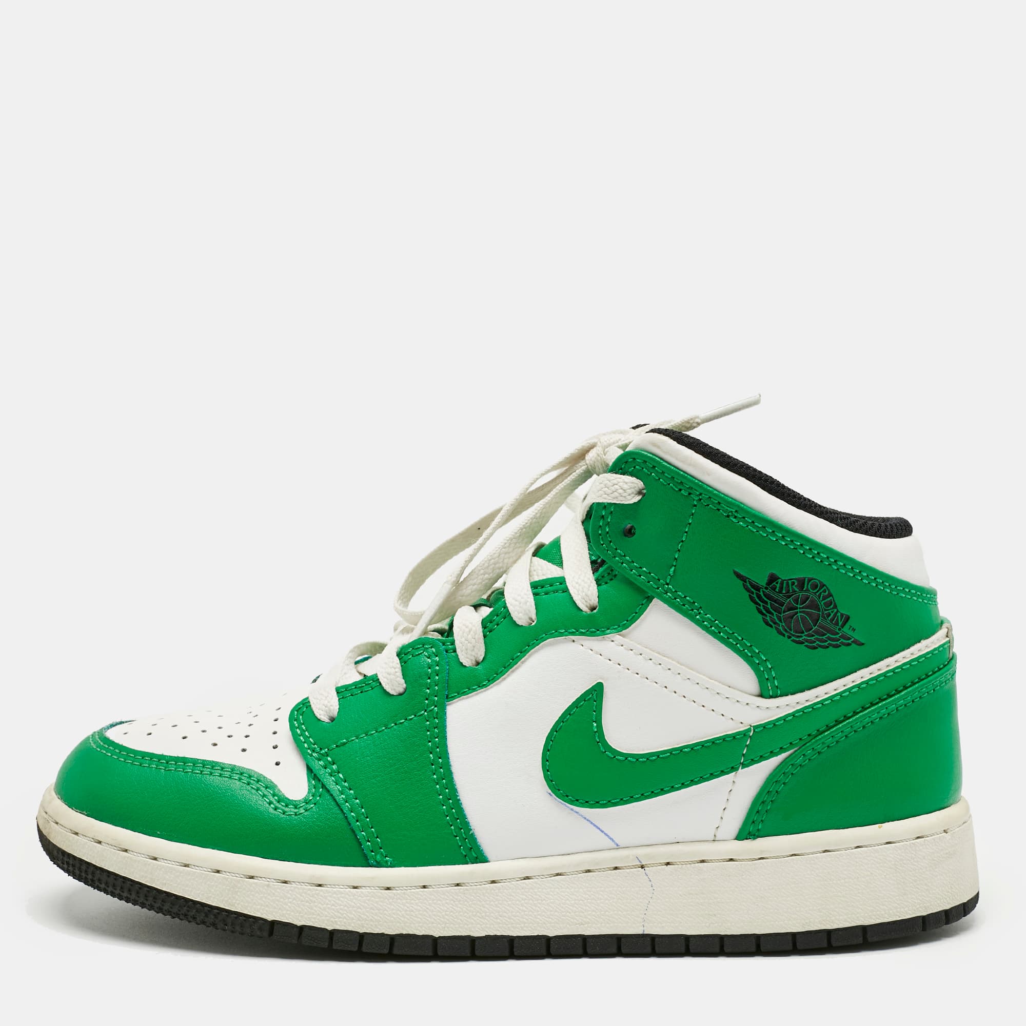 Air Jordans Green/White Leather Jordan 1 Retro High Top Sneakers Size 38