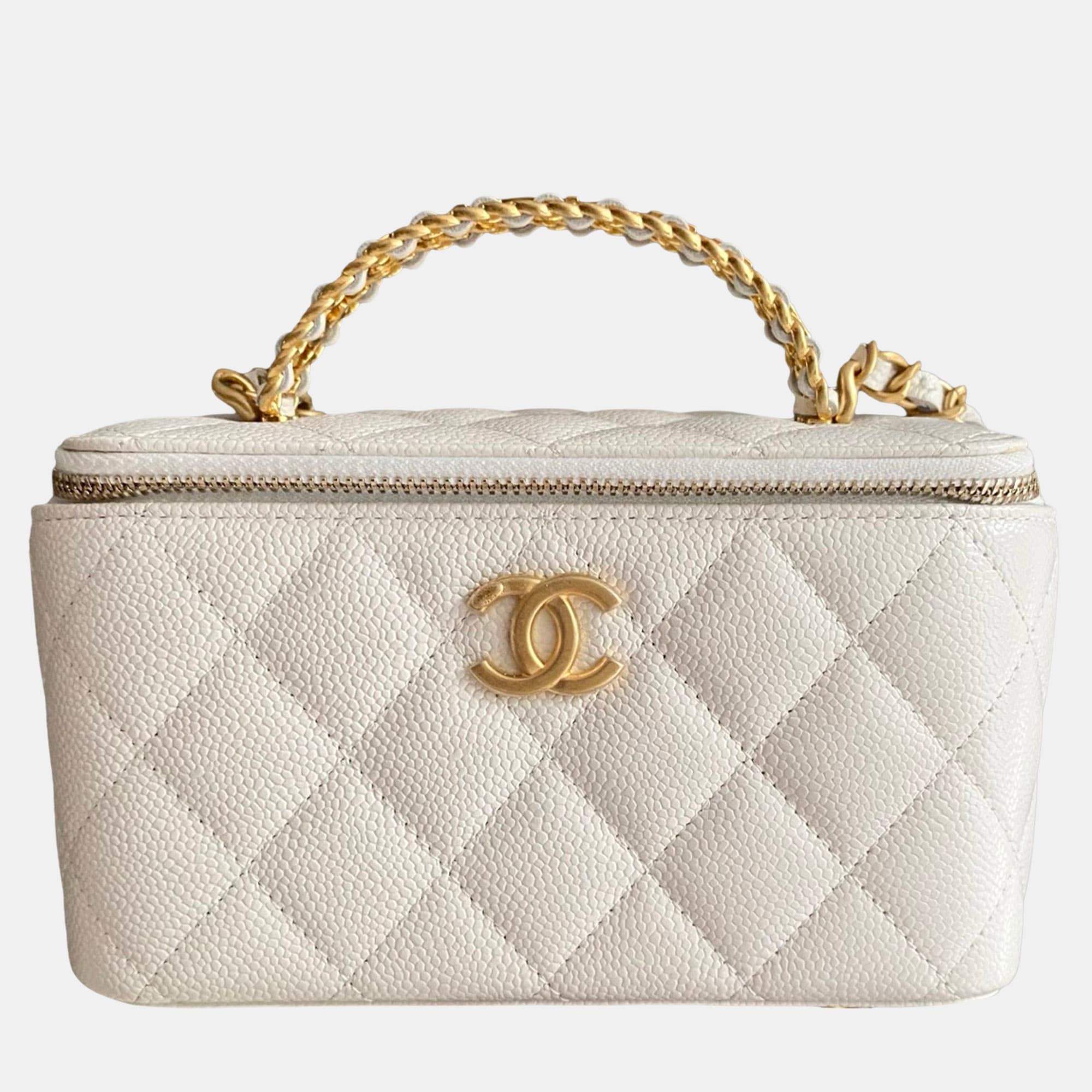 CHANEL 22s bag