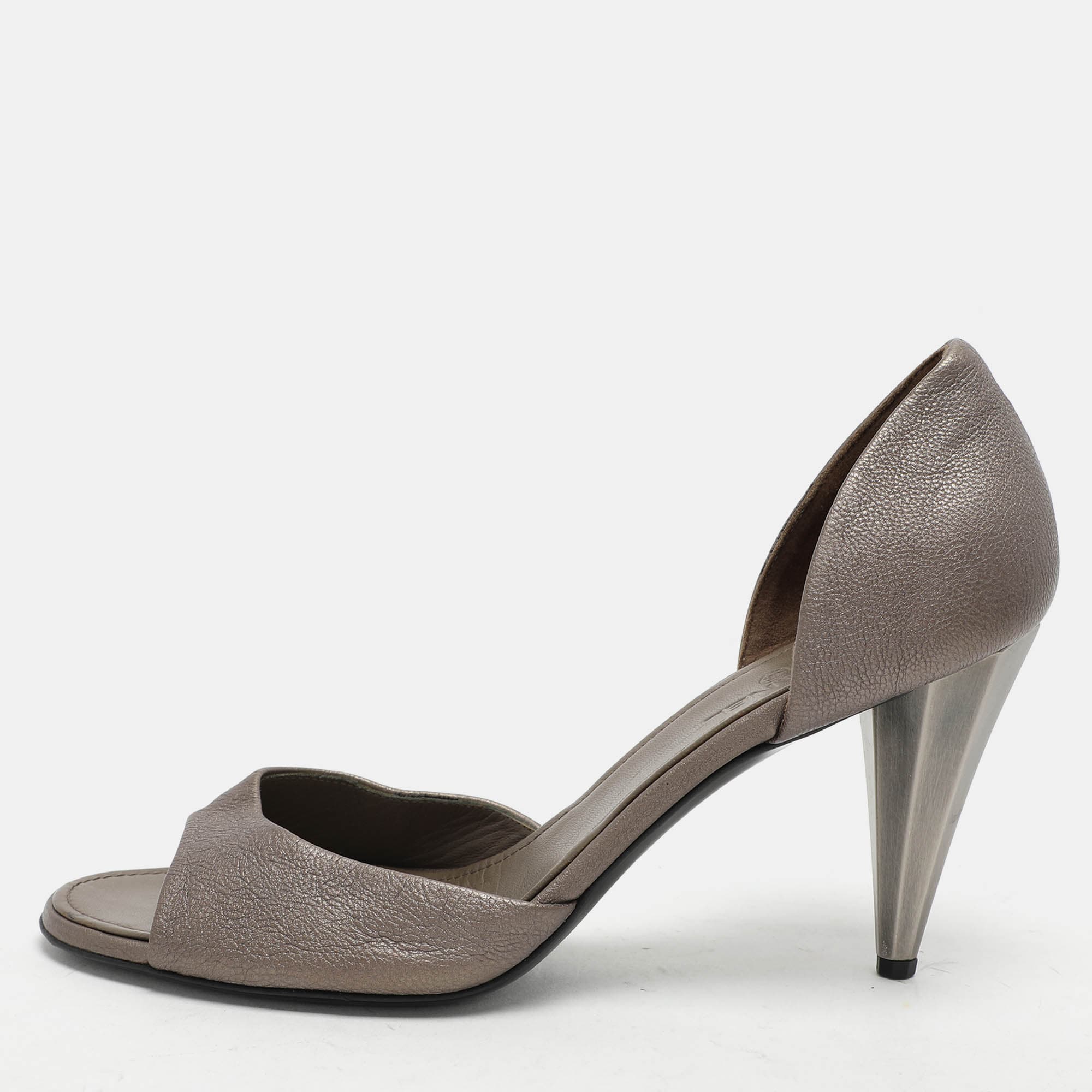 Chanel Grey Leather D'orsay Pumps Size 39