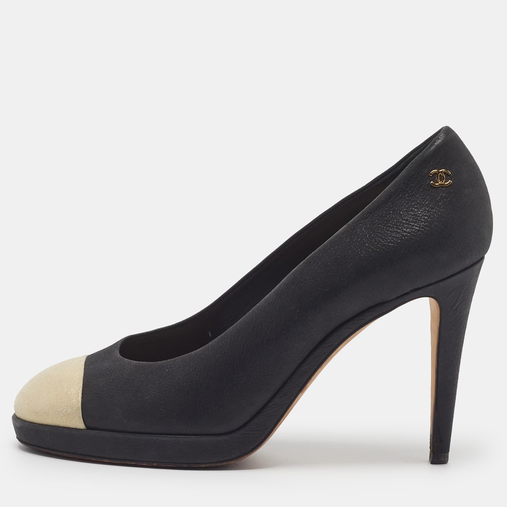 Chanel CC Size 40 Black/Cream Nubuck Leather Platform Pumps
