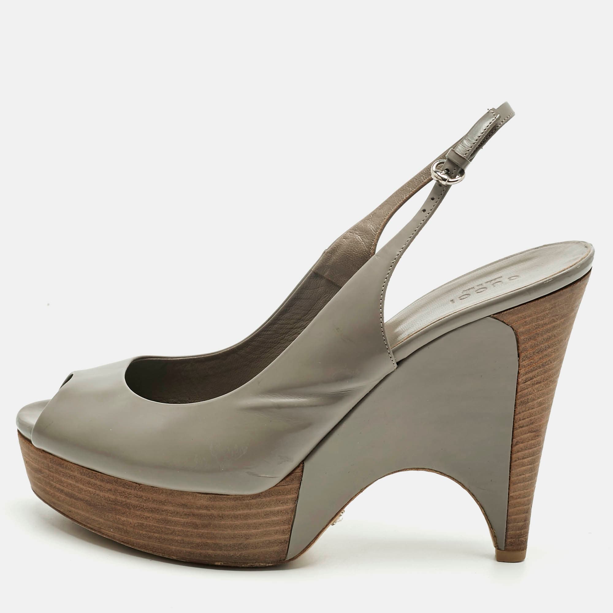 Gucci Grey Leather Slingback Wedge Pumps Size 40.5