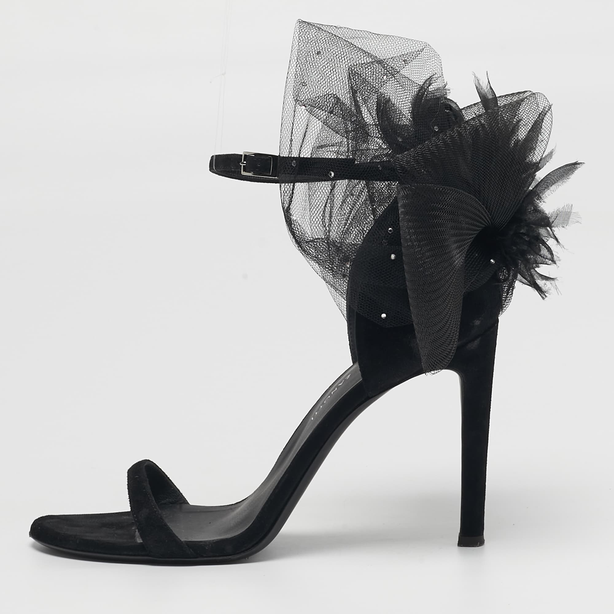 Giuseppe Zanotti Basic 105 Size 38 Black Lace and Suede Slide Sandals