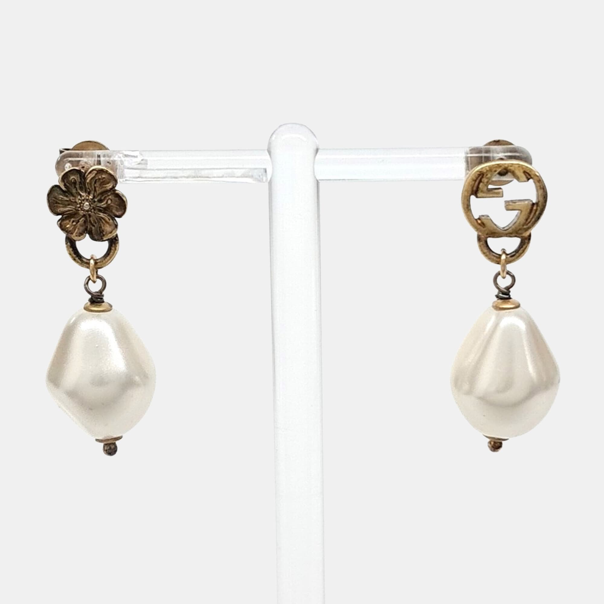 Gucci Gold Plated Metal earrings