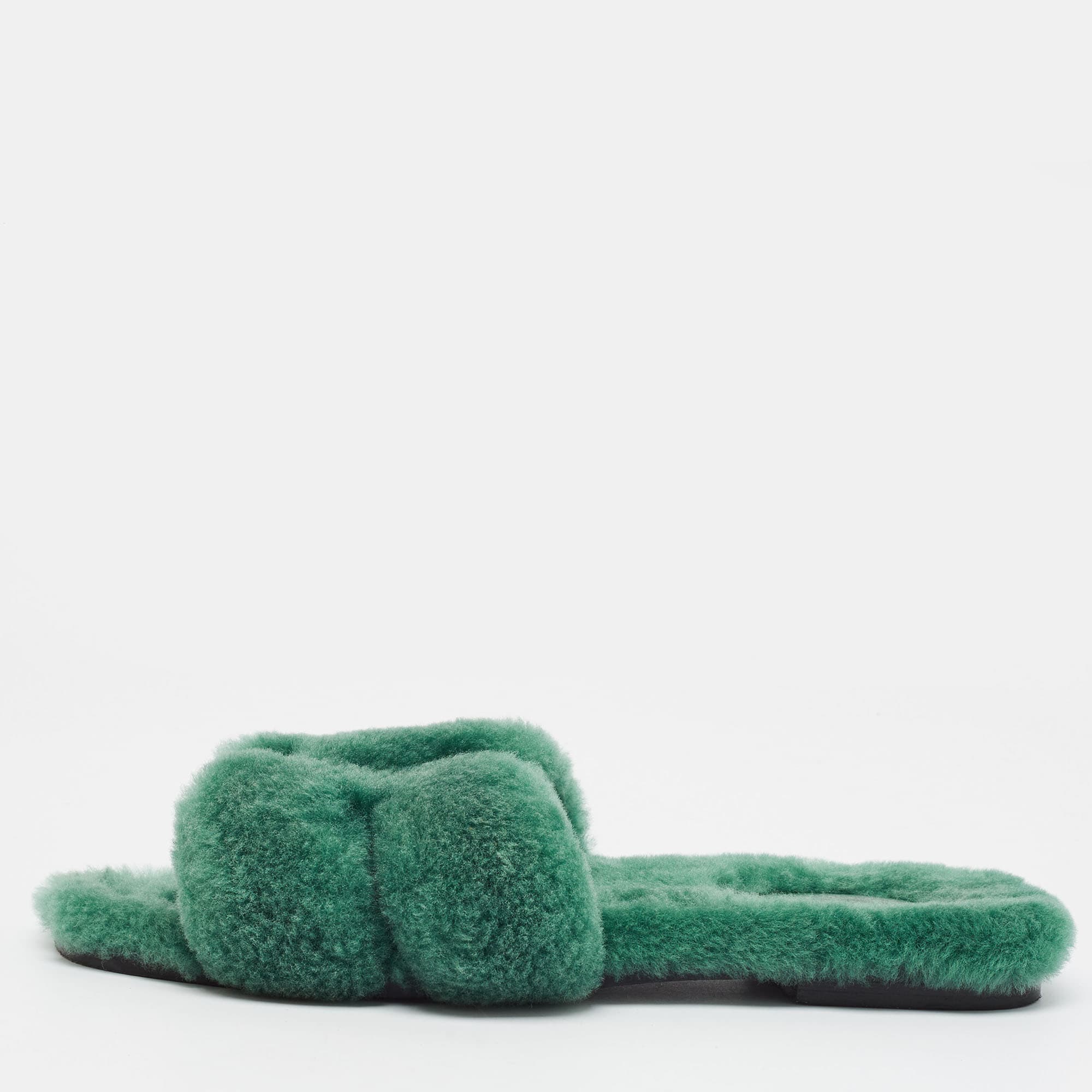 Hermès Oran Size 39 Green Shearling Fur Flat Slide