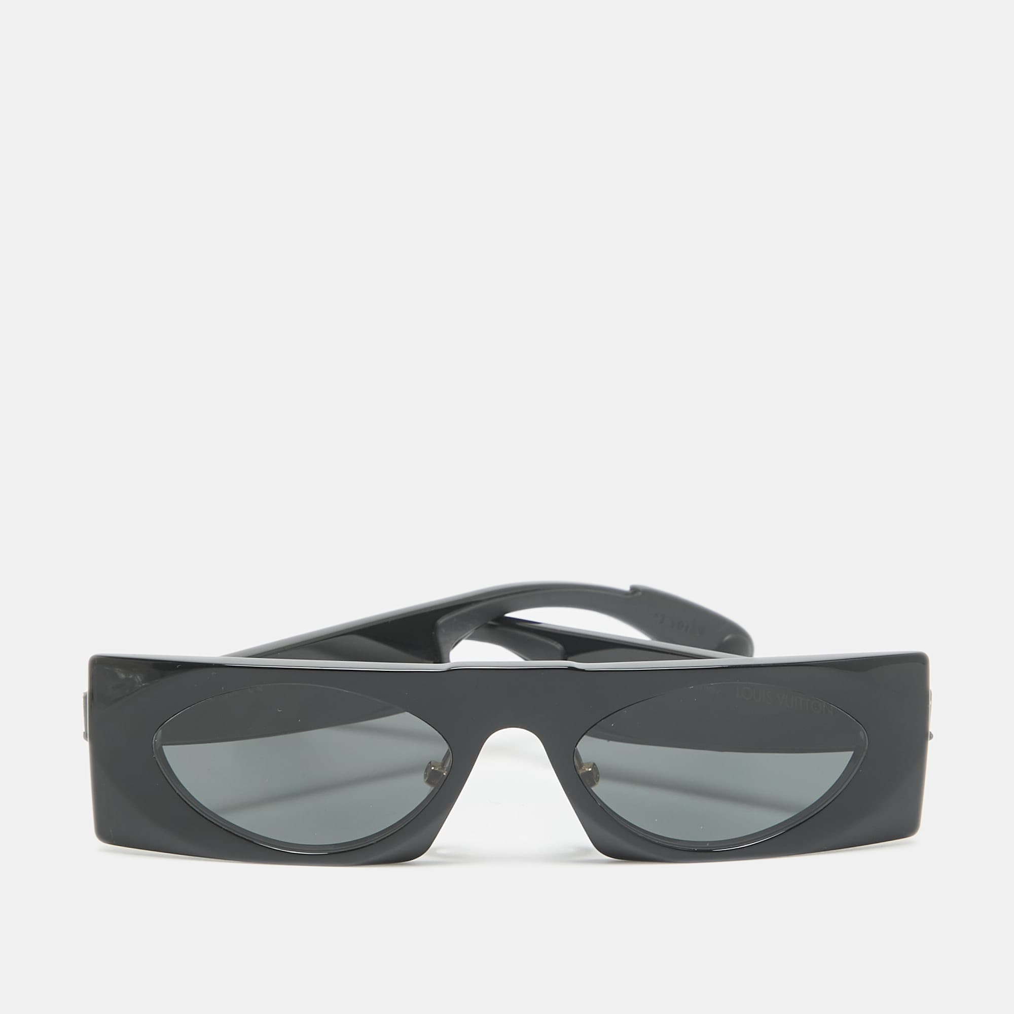 Louis Vuitton Black Z1253U TV Square Sunglasses