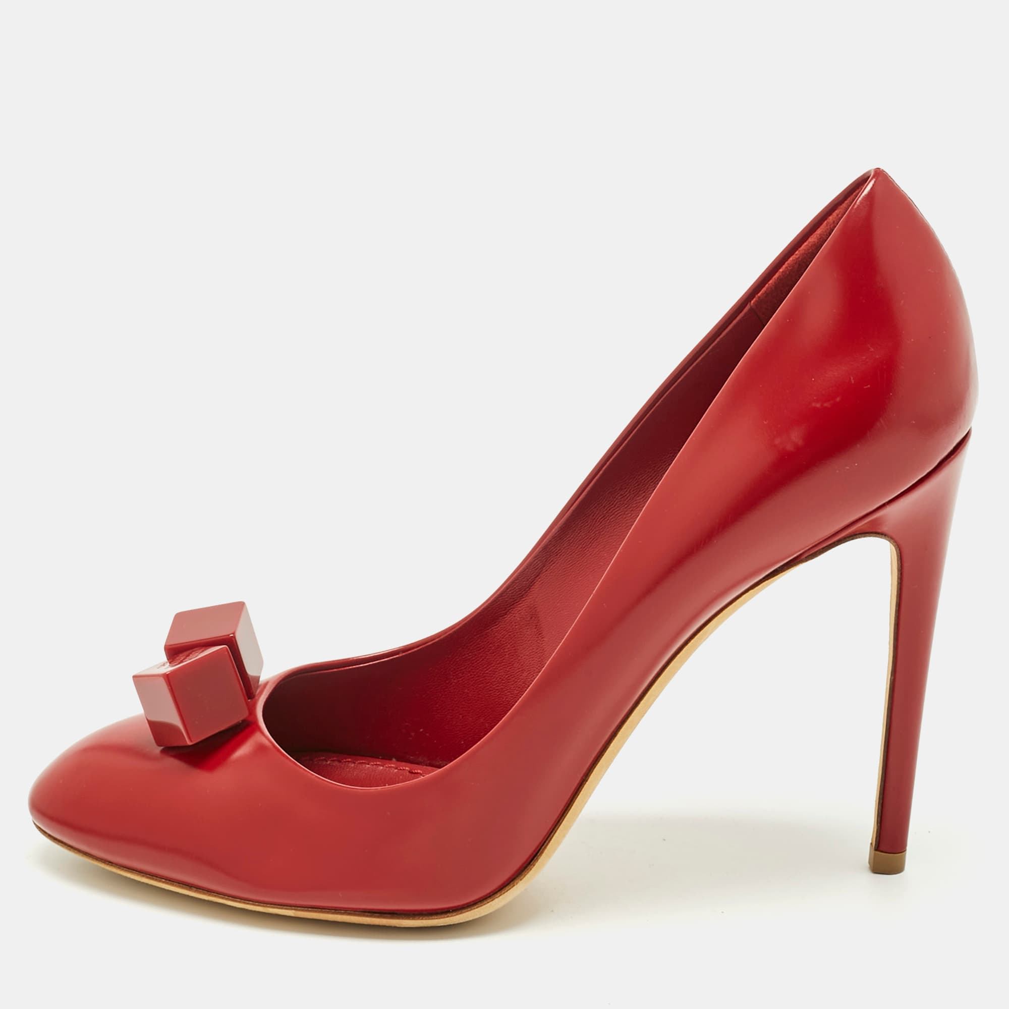Louis Vuitton Red Leather Dice Pumps Size 40
