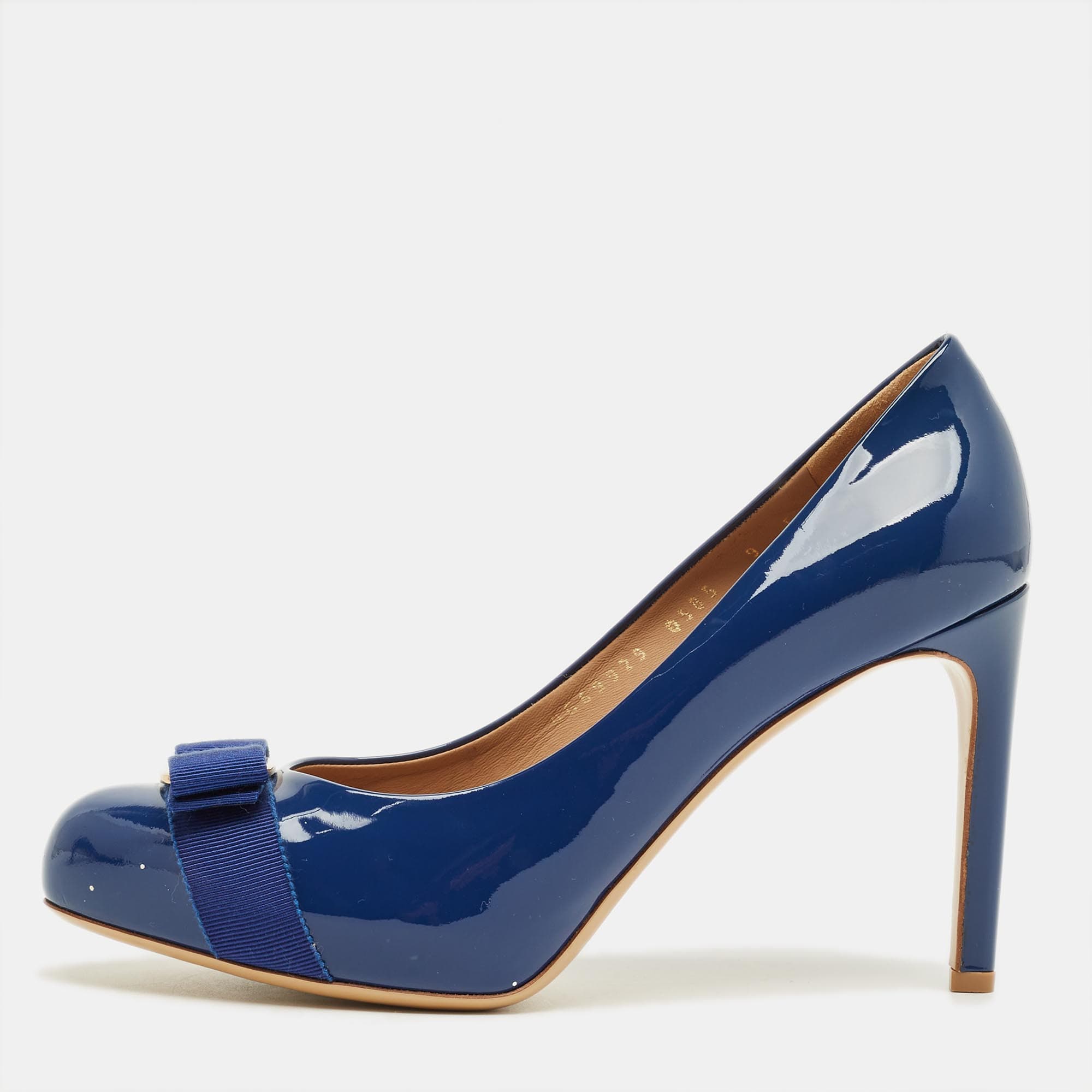 Salvatore Ferragamo Blue Patent Leather Vara Bow Pumps Size 39.5