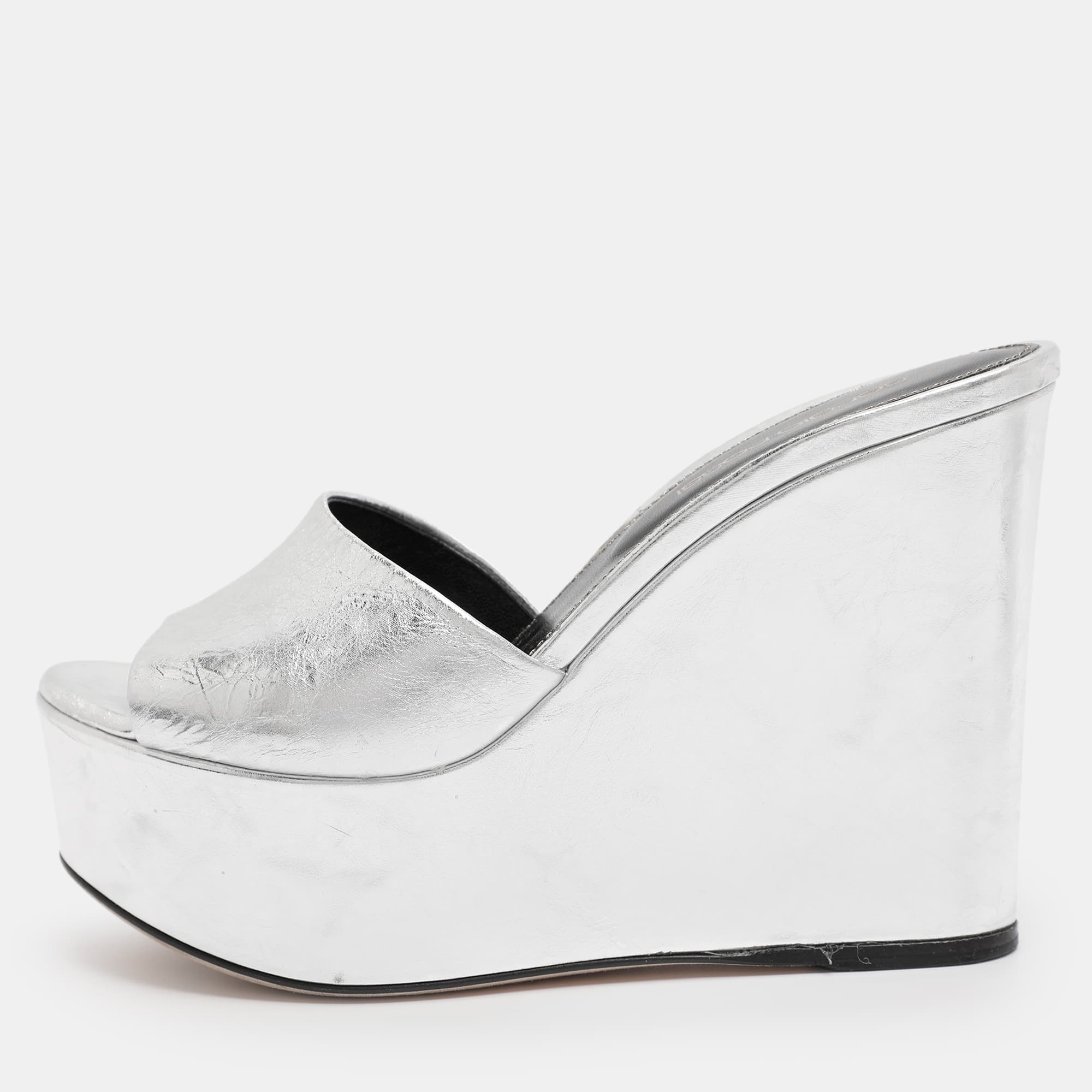 Sergio Rossi Silver Patent Leather Lakeesha Wedge Sandals Size 35