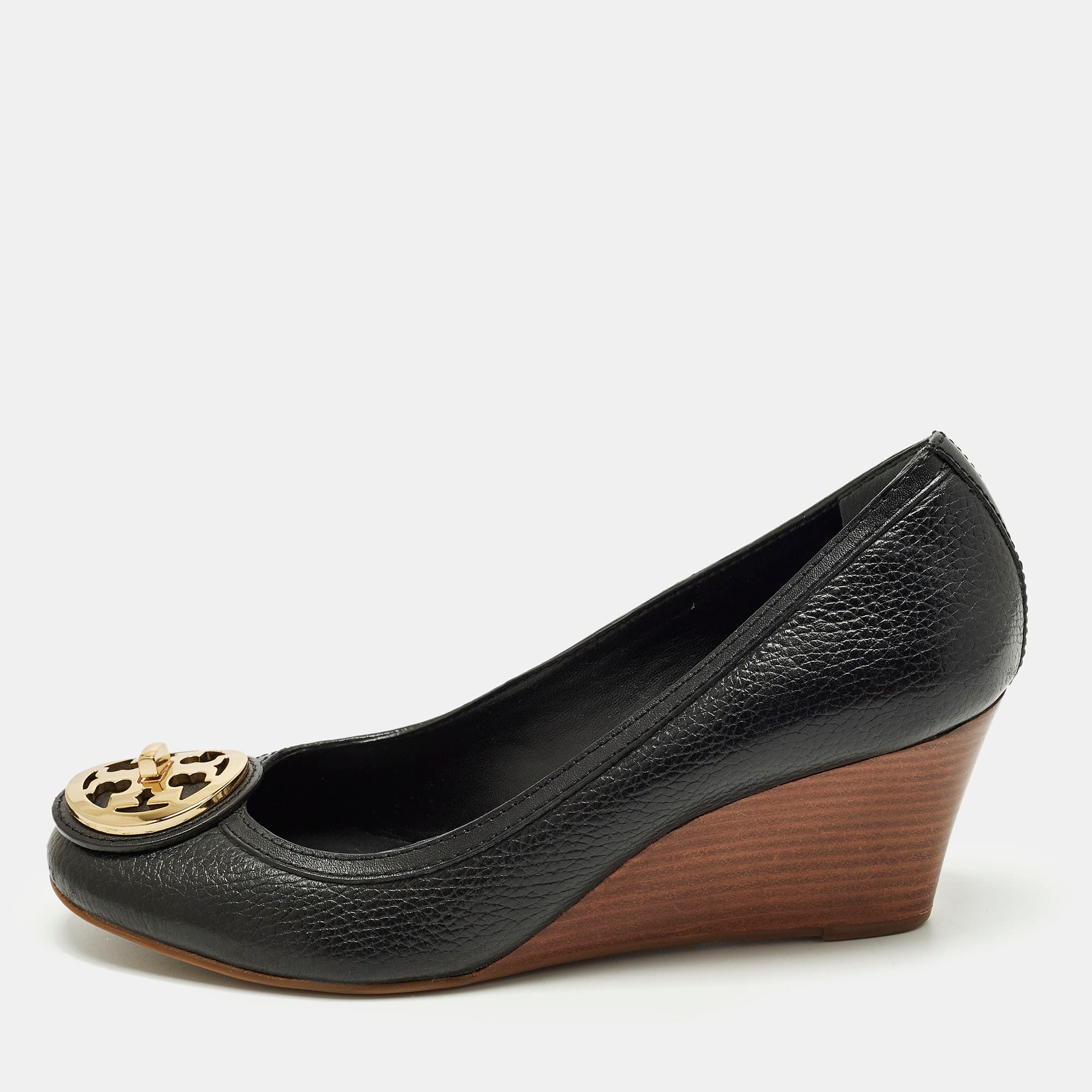 Tory Burch Size 40 Black Leather Wedge Pumps