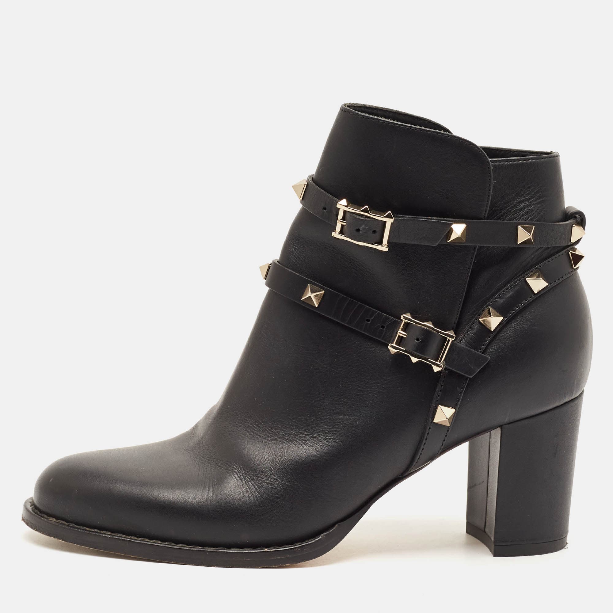 Valentino Rockstud Size 38.5 Black Leather Ankle Length Boots