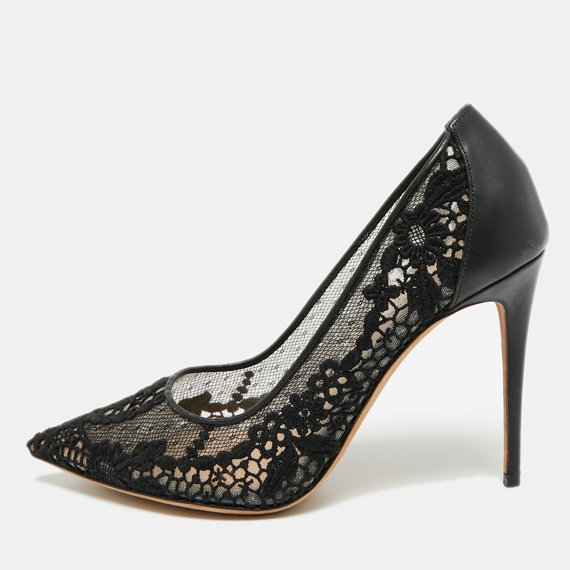 Valentino Size 35 Black Lace and Leather Pointed Toe Pumps