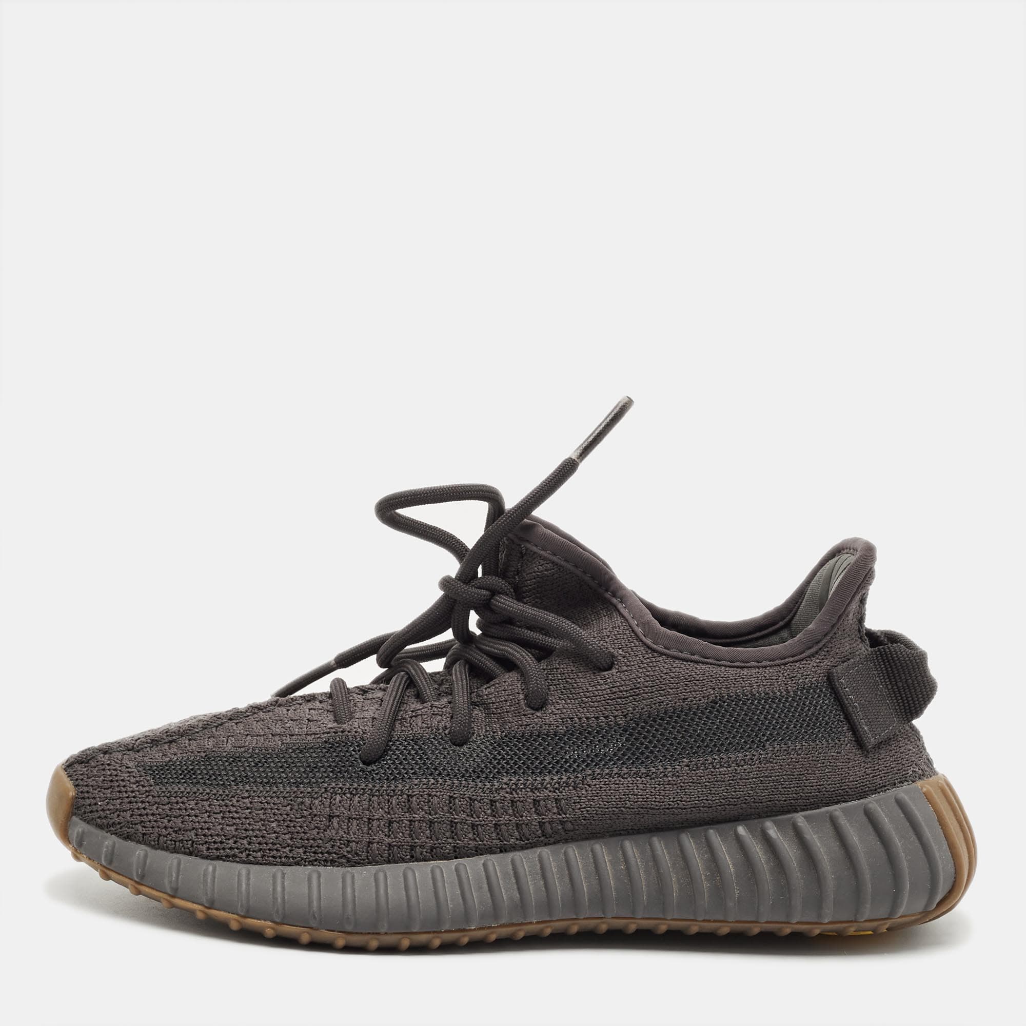 Yeezy x Adidas Boost 350 V2 Size 37.5 Dark Grey Knit Fabric Low Top Sneakers